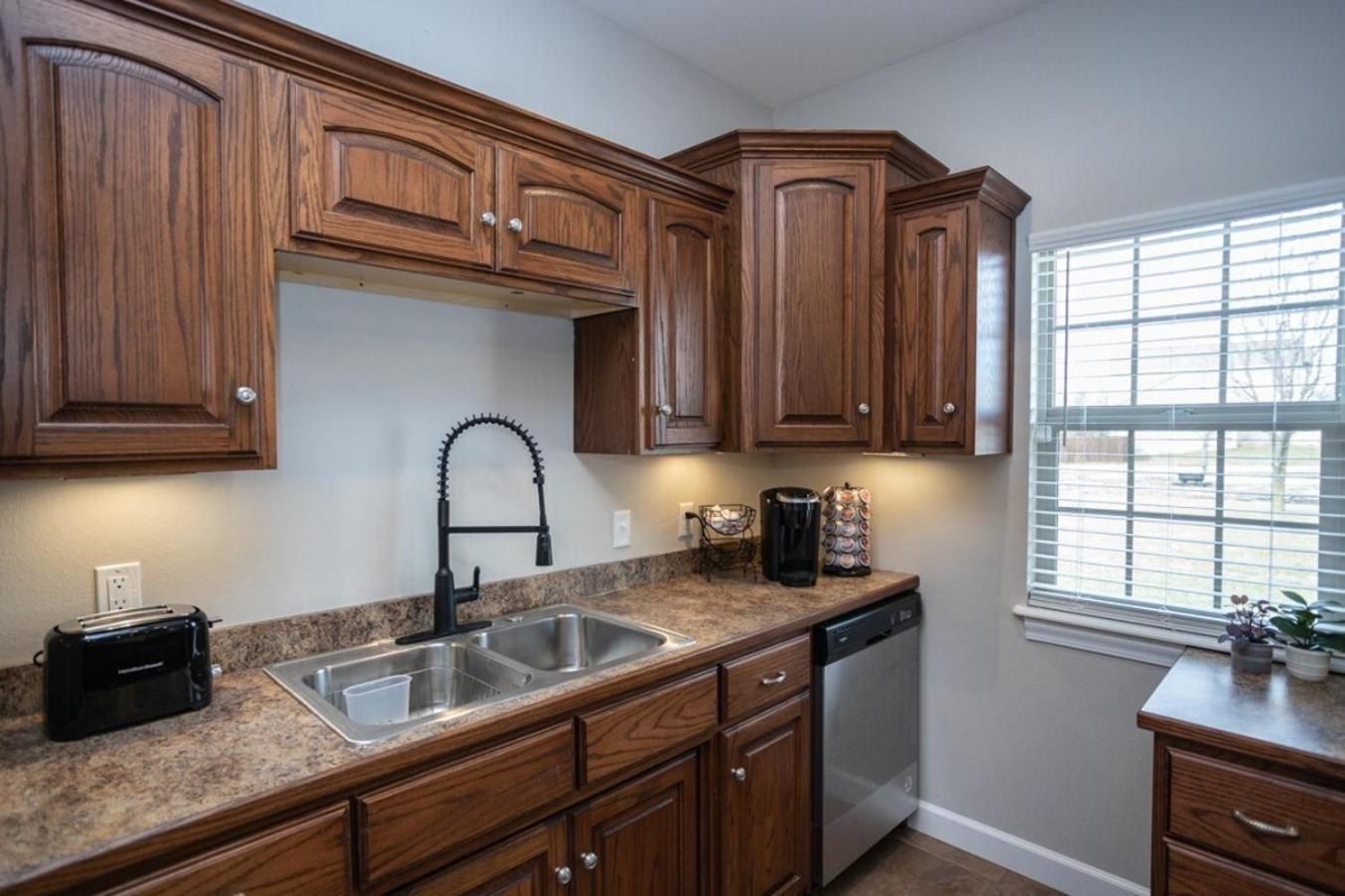 Tiny Home With Hot Tub Near Ft Leonard Wood! Waynesville Экстерьер фото
